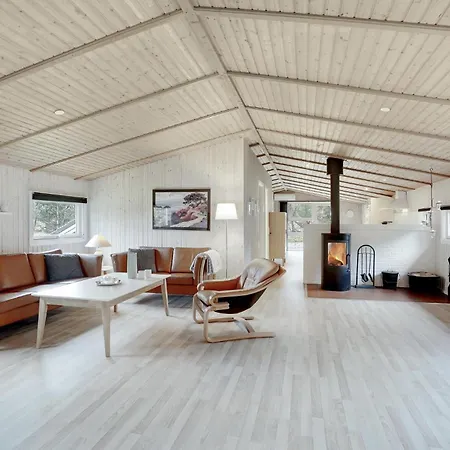 Lovely Home In Blavand With Sauna * Blavand