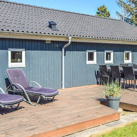 Lovely Home In Blavand With Sauna Holiday home *
