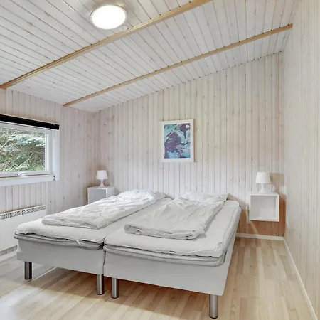 Holiday home Cozy Home In Blavand With Sauna